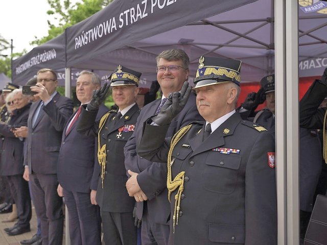 Komendant Powiatowy PSP w Przasnyszu został wyróżniony srebrną odznaką…
